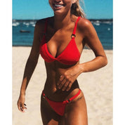 Clara | Bikini kolmio elegantti kesäpäiville