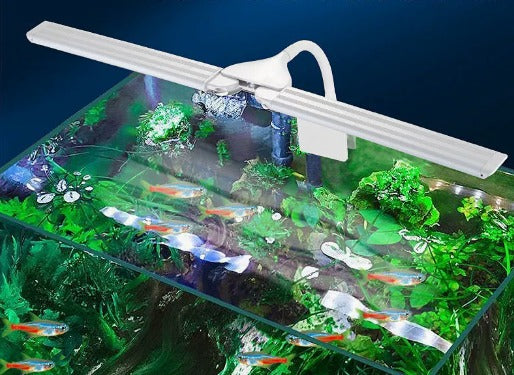 Ultra-bright full spectrum LED lamp for aquariums and aquatic plants