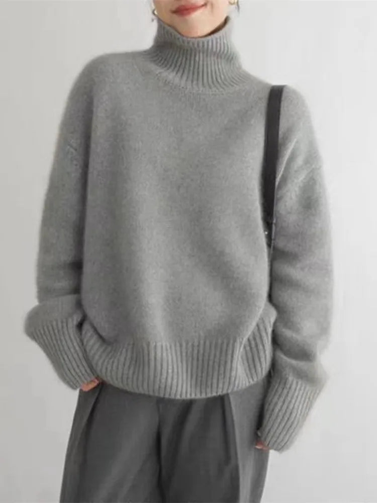 LEA | Turtleneck Pullover in Warmth