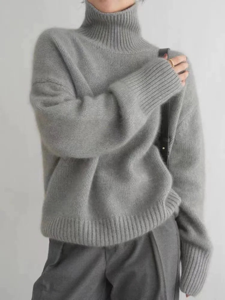 LEA | Turtleneck Pullover in Warmth
